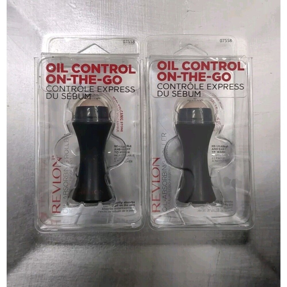 NEW 2 Pcs REVLON Oil Control ON-THE-GO Oil Absorbing Roller #07558 NIP SEALED